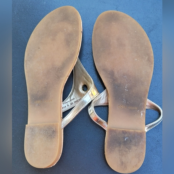 Cole Haan Gold sandals Wmns 6 - Picture 6 of 7